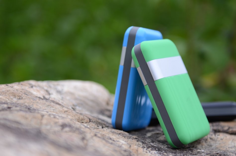 純爺們的戰(zhàn)斗力 POWEROCKS移動(dòng)電源