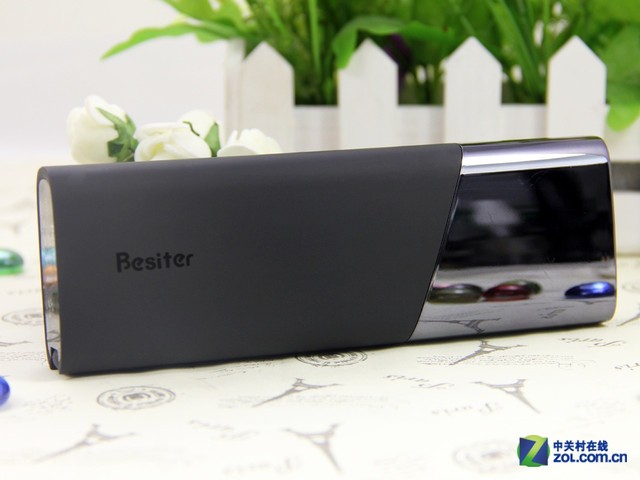 自帶臺燈 倍斯特BST-0157A移動電源賞析