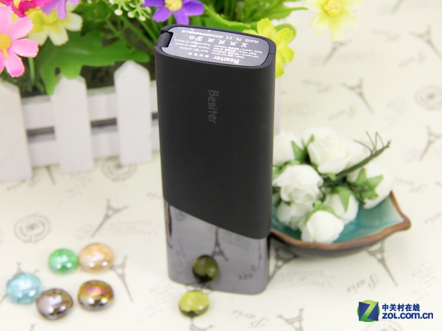 自帶臺燈 倍斯特BST-0157A移動電源賞析