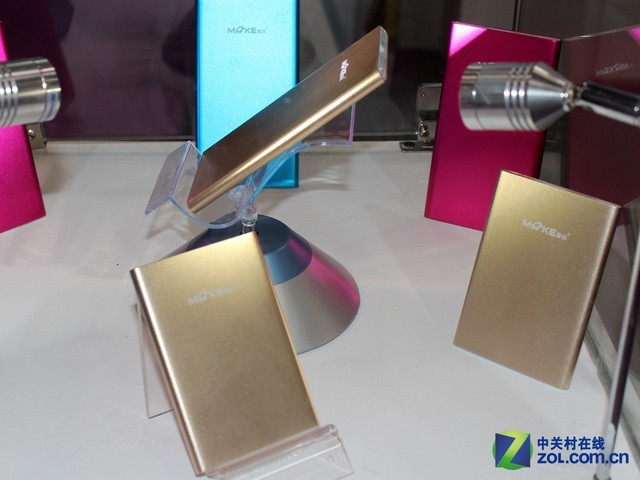 時尚便攜 寶格石亮相Macworld 2014