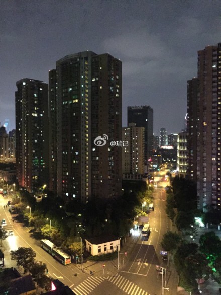 微博爆料蘋果iPhone 6夜景實(shí)拍 4.7吋版無藍(lán)寶石屏幕