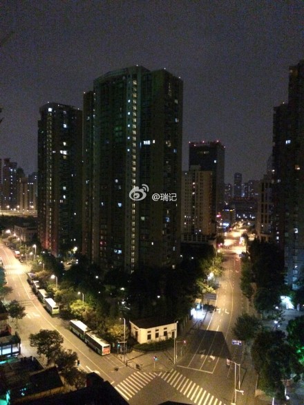 微博爆料蘋果iPhone 6夜景實(shí)拍 4.7吋版無藍(lán)寶石屏幕