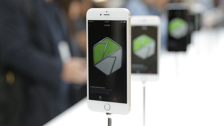 富士康手握蘋果 iPhone 6大訂單  代工廠轉(zhuǎn)型難