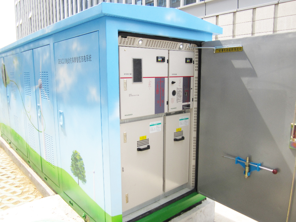 青島最大規模充電群 車檔式終端手機操控