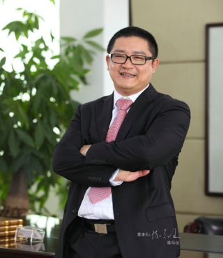 廣東猛獅電源科技股份有限公司董事長、總經理  陳樂伍