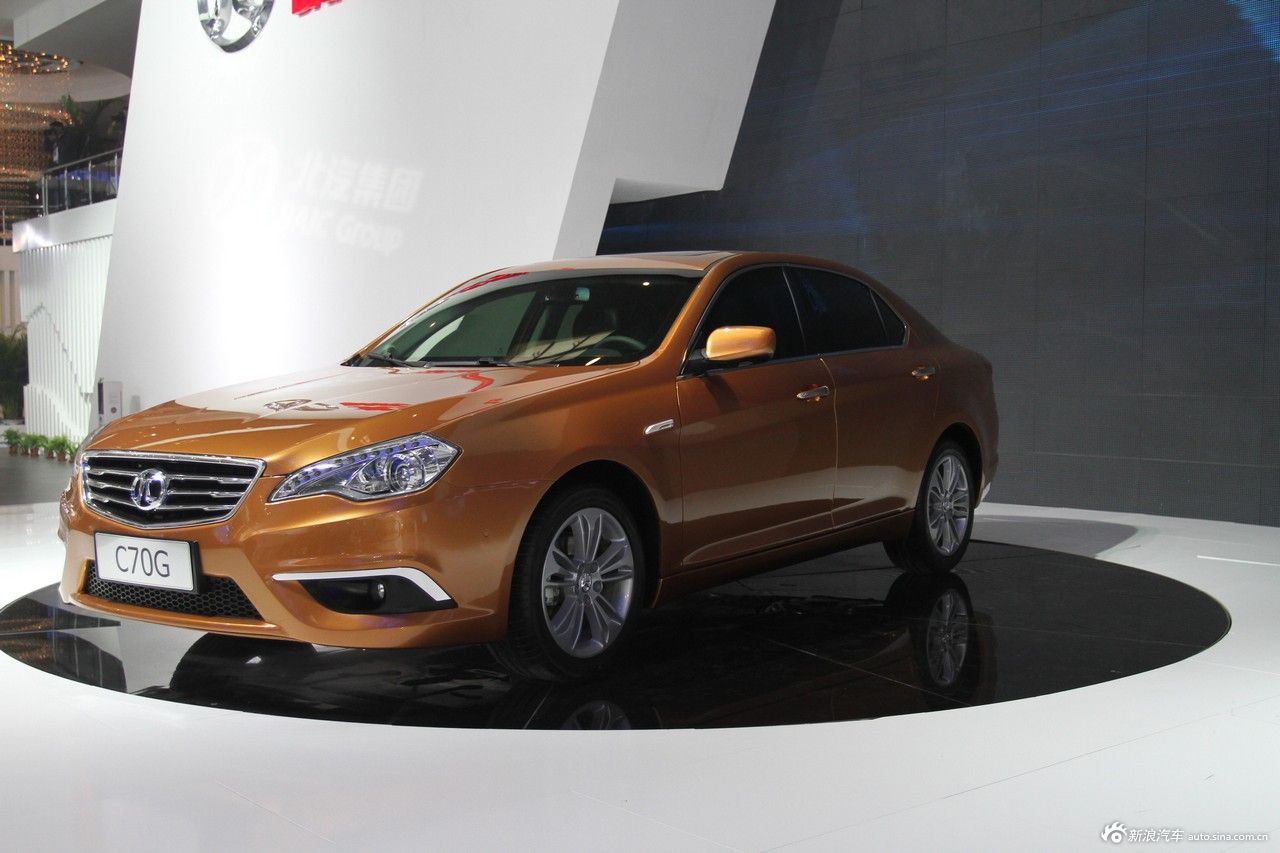 新能源車明年產(chǎn)銷量井噴 有望達(dá)到25萬輛