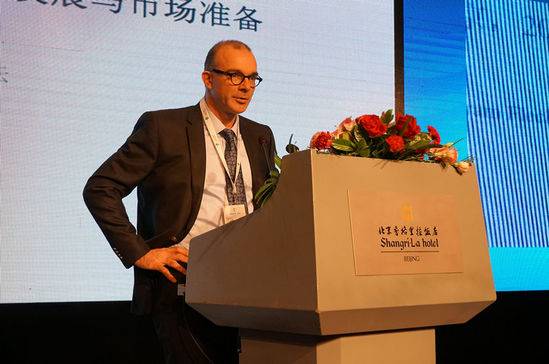 戴姆勒RD經理富萊克：燃料電池3分鐘即充滿