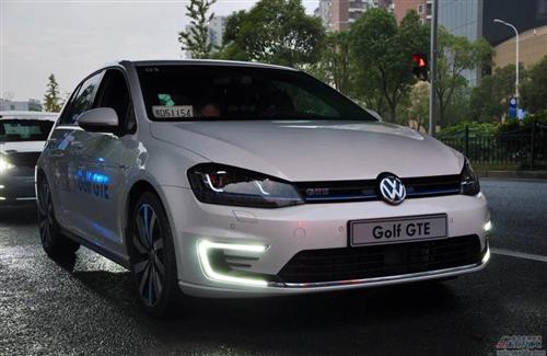 大眾新能源三劍客 試駕電動/混動高爾夫與e-up!