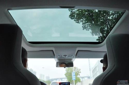 大眾新能源三劍客 試駕電動/混動高爾夫與e-up!