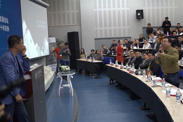 華為榮耀劉江峰：主要對(duì)標(biāo)蘋(píng)果和三星