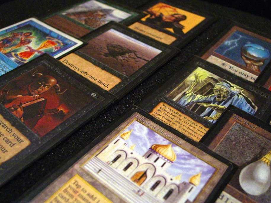 特斯拉傳奇之二：命運(yùn)之神微微張開的眼睛