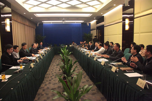 蘇波赴深圳調研新能源汽車發展與推廣情況 蘇波赴深圳調研新能源汽車發展與推廣情況