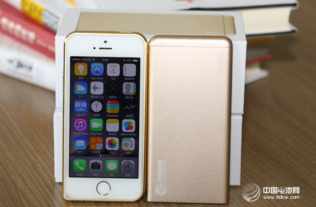 愛了，就不要釋手！電小二鋒6移動電源到手