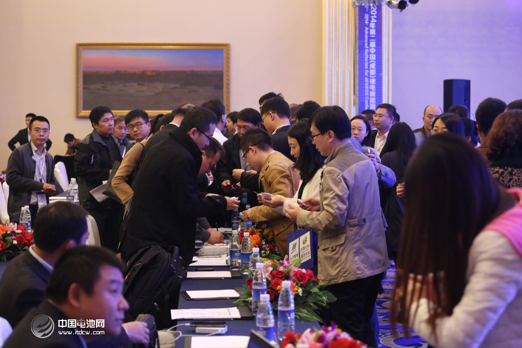 小米要用無負極電池？鋰電“達沃斯”讓麻省固體能源出名