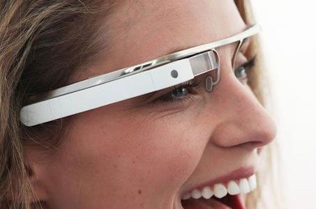 2014年是元年 智能穿戴產(chǎn)業(yè)2015年度預(yù)測(cè)報(bào)告