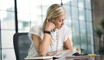 微軟首款智能手環面市 為何如此低調