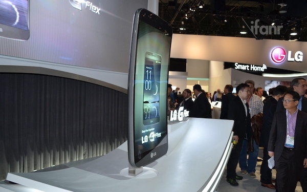 曲面屏幕還在繼續  LG G Flex 2 CES我們不見不散