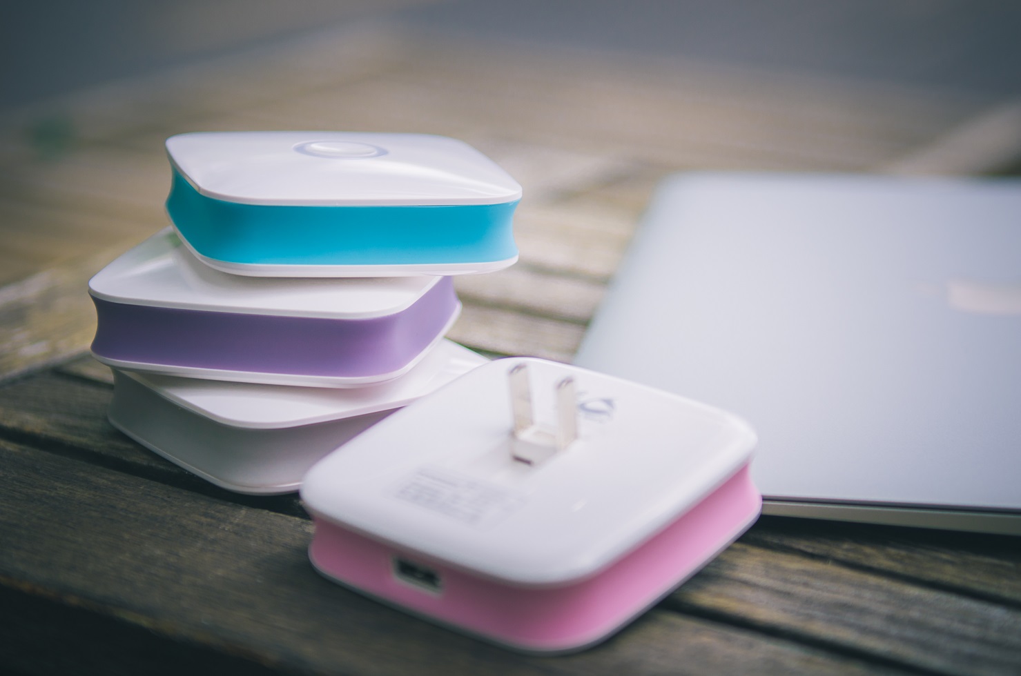 令狐PR007移動電源