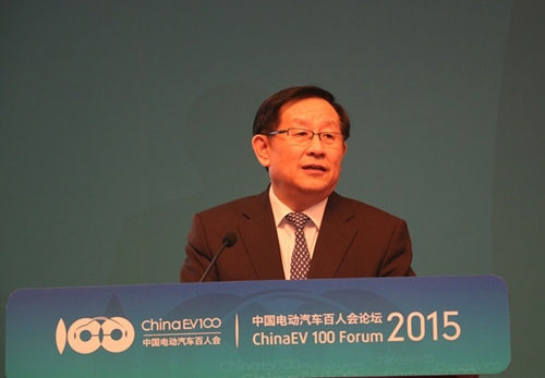 萬(wàn)鋼：電動(dòng)汽車是汽車智能化、網(wǎng)絡(luò)化的最佳平臺(tái)
