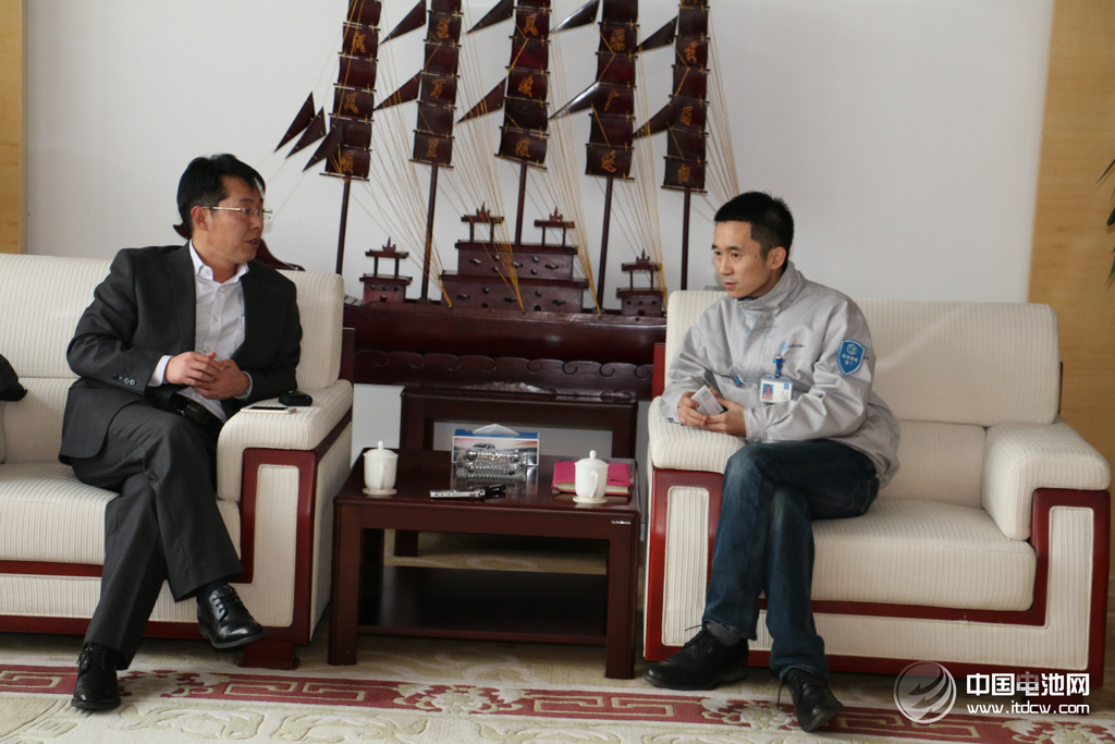 山東雷?。河眯⌒碗妱榆圏c燃“國民車”的希望