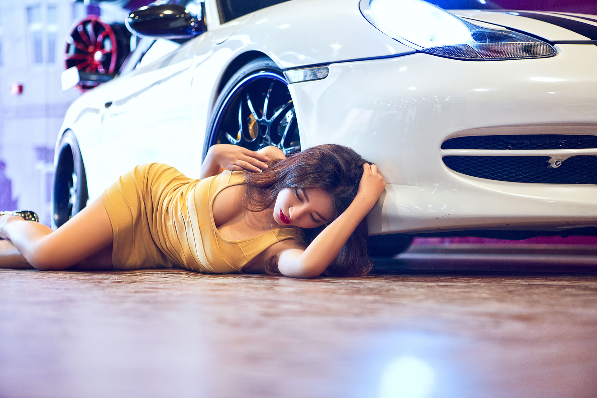 新能源汽車產(chǎn)業(yè)捷報頻傳 今年或贏來全面爆發(fā)