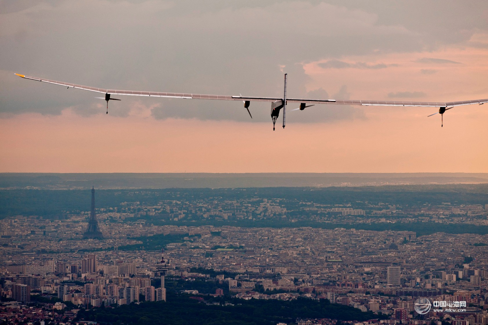 太陽能飛機下周開啟為期5個月航行 首架環球航行