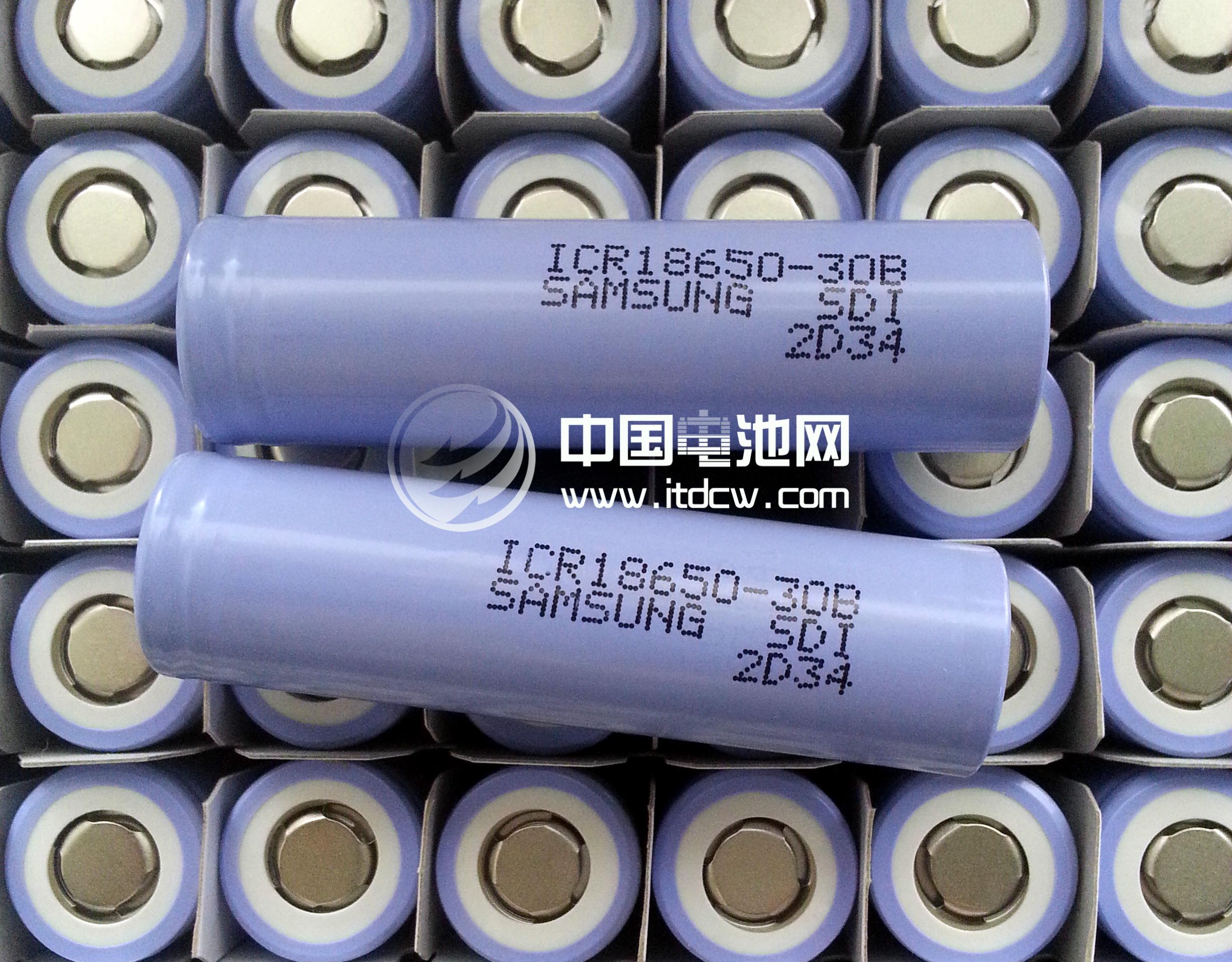 萬億產(chǎn)業(yè)中的電動汽車缺芯缺鈣 “彎道超車”是大笑話！