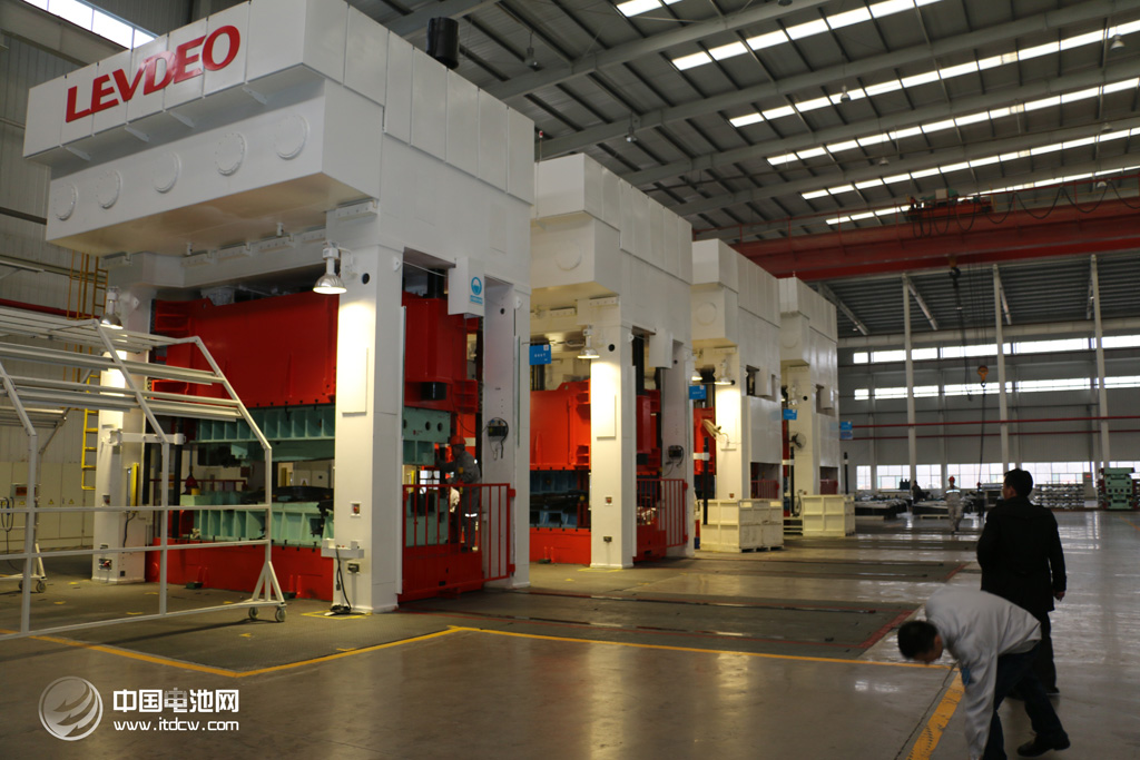 低速電動車迷途：市場蓄勢 政策不明 何去何從？