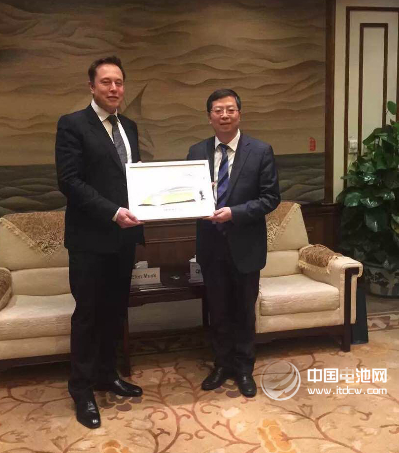 用工程師的力量改變世界：馬斯克拜訪清華新任校長(zhǎng)邱勇