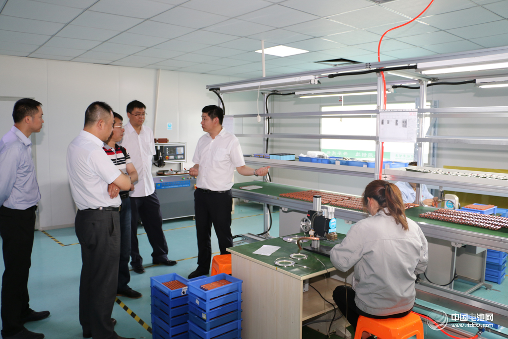 江蘇智航新能源日產(chǎn)三元材料鋰離子電池15萬只