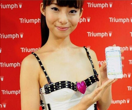 日本推出智能內(nèi)衣可監(jiān)測(cè)女性身體健康