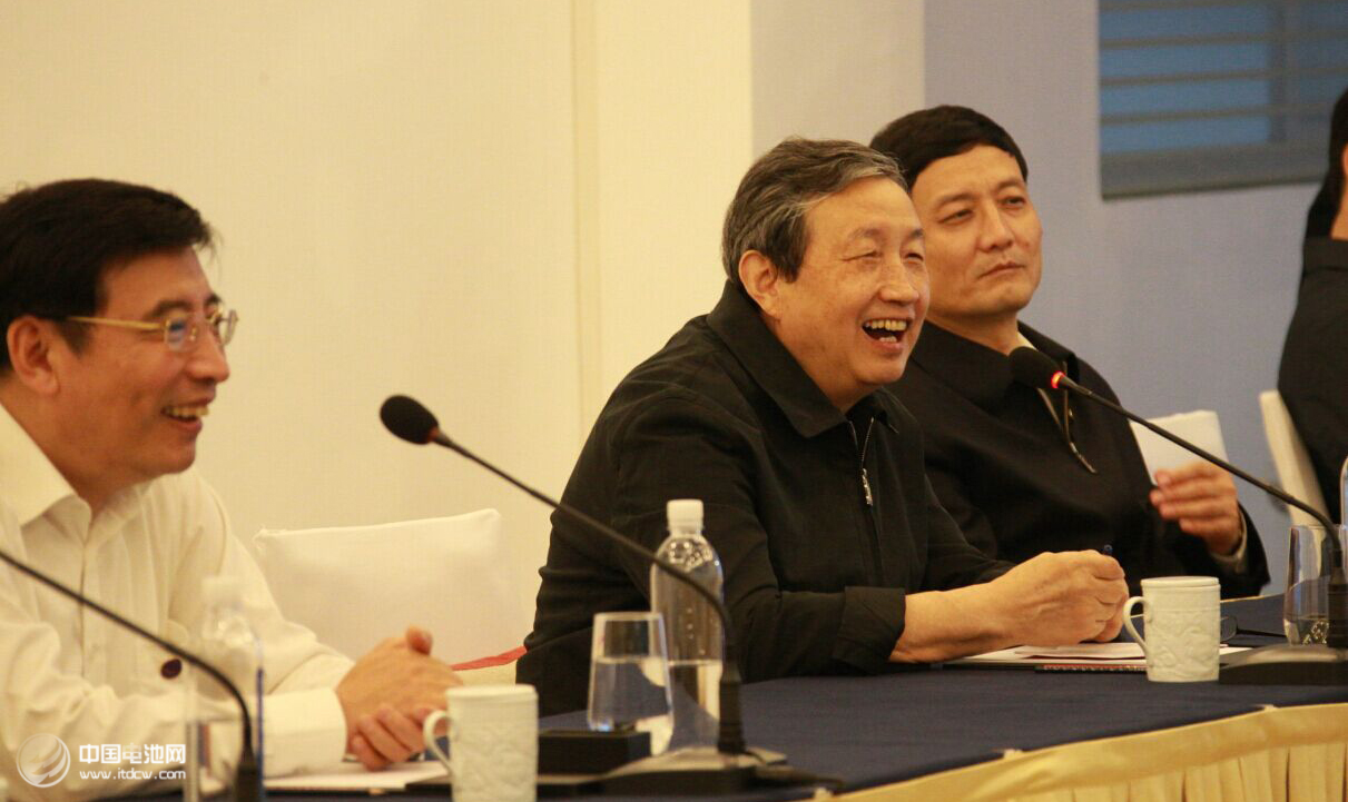 馬凱副總理江蘇常州調(diào)研：新能源車充電設(shè)施適度超前