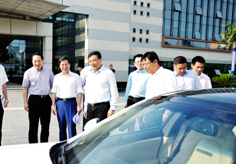 杭州市長張鴻銘調研萬向 魯偉鼎：電池實力目標全球第二
