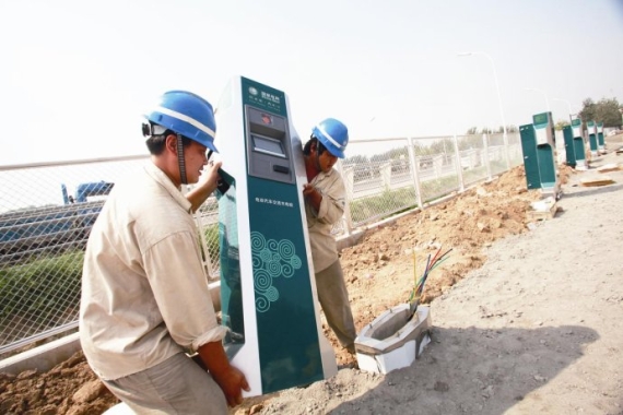 新能源車破局:高端純電動車如何平衡務(wù)實(shí)與務(wù)虛 新能源車破局:高端純電動車如何平衡務(wù)實(shí)與務(wù)虛