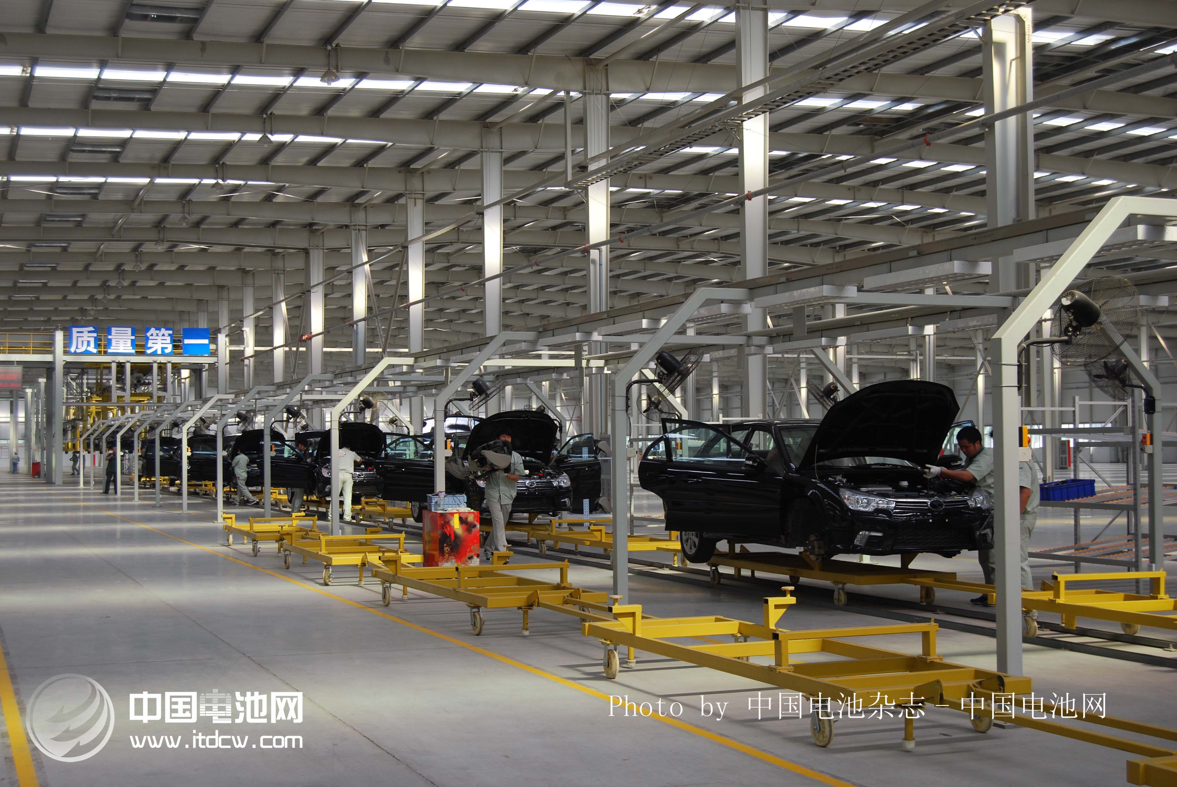 新鄉市換電式純電動出租車示范運營實現三大突破