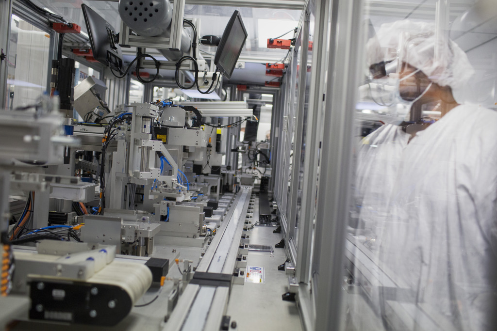 蔣業(yè)明：要做“超級(jí)電池”的，不僅僅是特斯拉