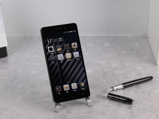 電池或是手機(jī)發(fā)展難關(guān)？ 看廠商解決之道 