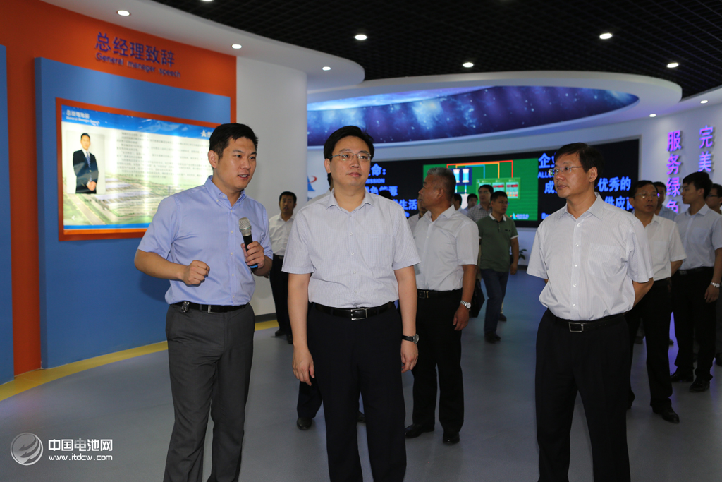 德州市委副書記代市長陳飛到奧冠集團進行調研