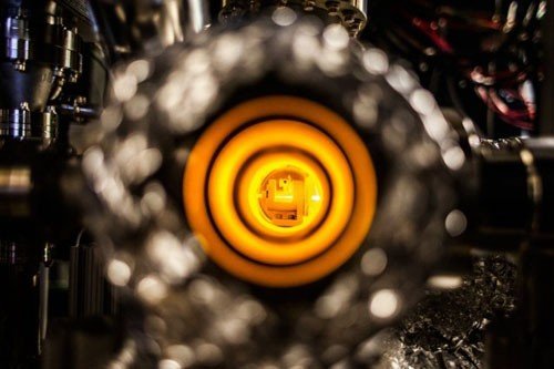 中國科學(xué)家發(fā)現(xiàn)外爾費(fèi)米子 可用于手機(jī)電池