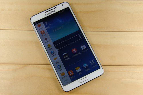 武漢小伙與三星合作開發不用電池手機 或明年上市