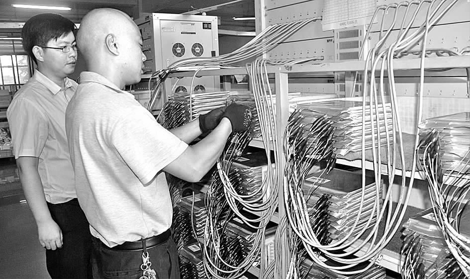 玉溪市鋰電池工程技術(shù)中心通過市級專家認定組認定