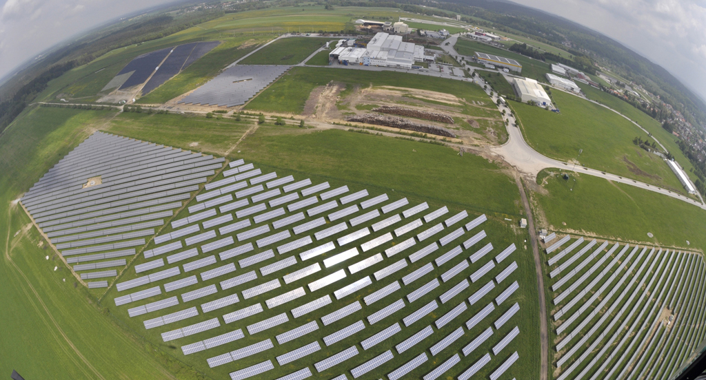 “奇貨”路條：光伏行業(yè)內生“頑疾”調查解密