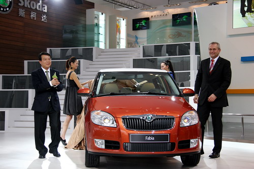 上汽集團：借科創發力新能源車 將推高端電動產品