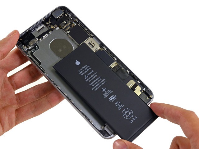 電池縮水為哪般 全新iPhone 6s Plus拆解（組圖）