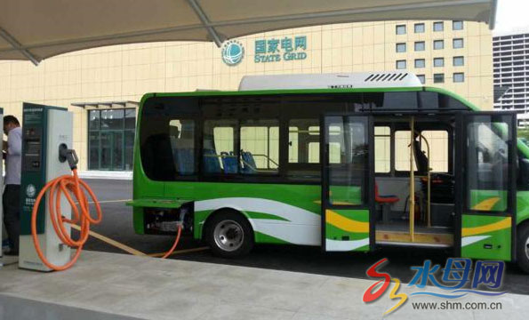 煙臺市首座電動汽車充電站1日起調(diào)試 還將建27座