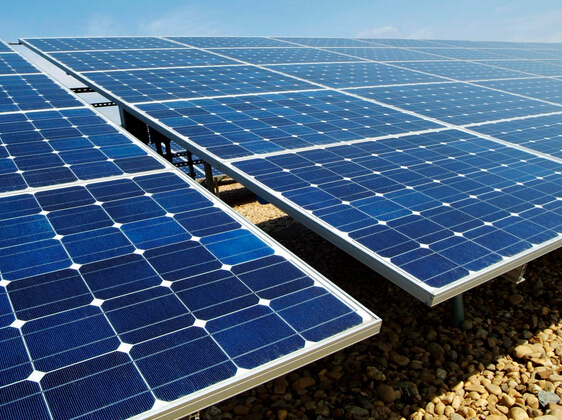 被誤讀的光伏新政 調(diào)增并不等于全年擴(kuò)容 被誤讀的光伏新政 調(diào)增并不等于全年擴(kuò)容