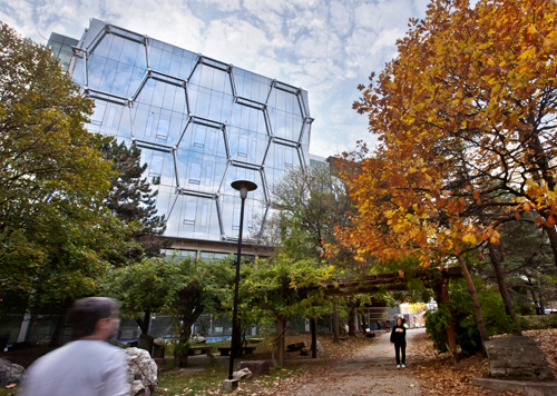 加拿大滑鐵盧大學(xué)