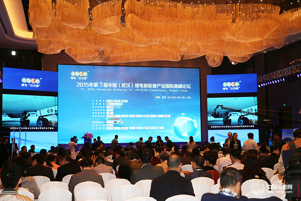 中國電動車產業趨成熟 2016年車用鋰電池后市看俏