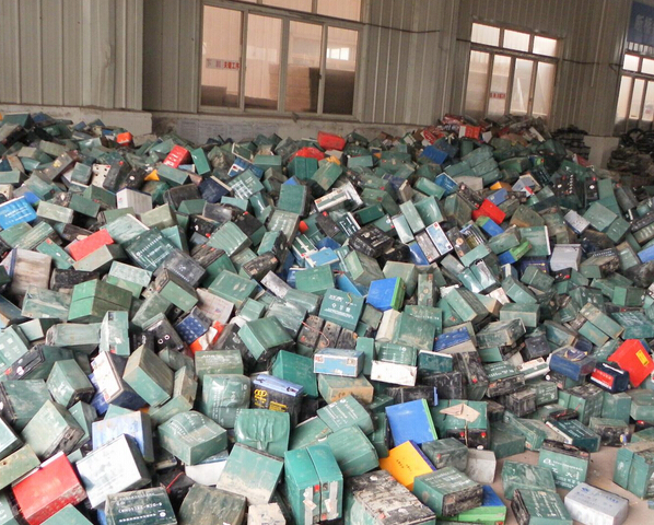 廢電瓶持續降價乏人問津 后期或仍有下跌空間