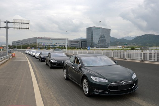 青島公車改革創新舉 特銳德分時租賃開啟